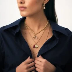 Pendentif MEDAILLON TRÈFLE 13 Pendentif MEDAILLON TRÈFLE -Bijouxe Legant Magasin 02880066 157 TU M3